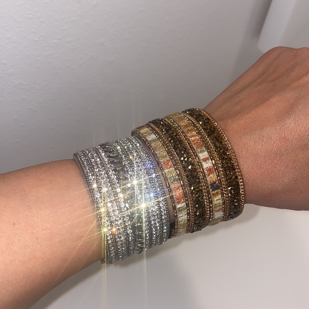 2 Express Cute bracelets